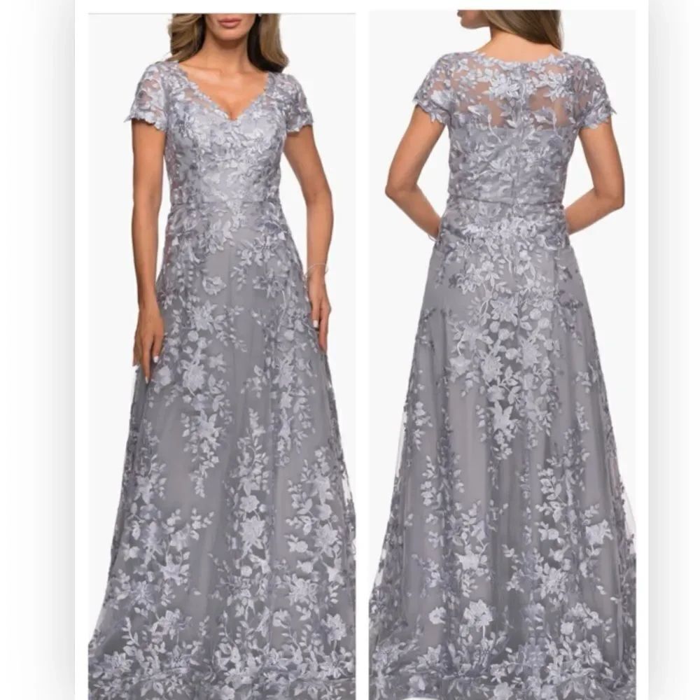 LA FEMME 27870 Long Lace Evening
Dress with Cap Sleeves Gown platinum 12 $578